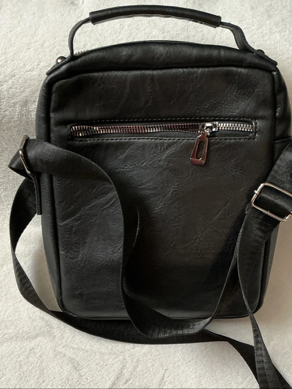 Weixier Black Men's Compact Messenger Crossbody Bag